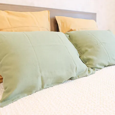 Bed & Breakfast La Maison Aux Hirondelles 3*